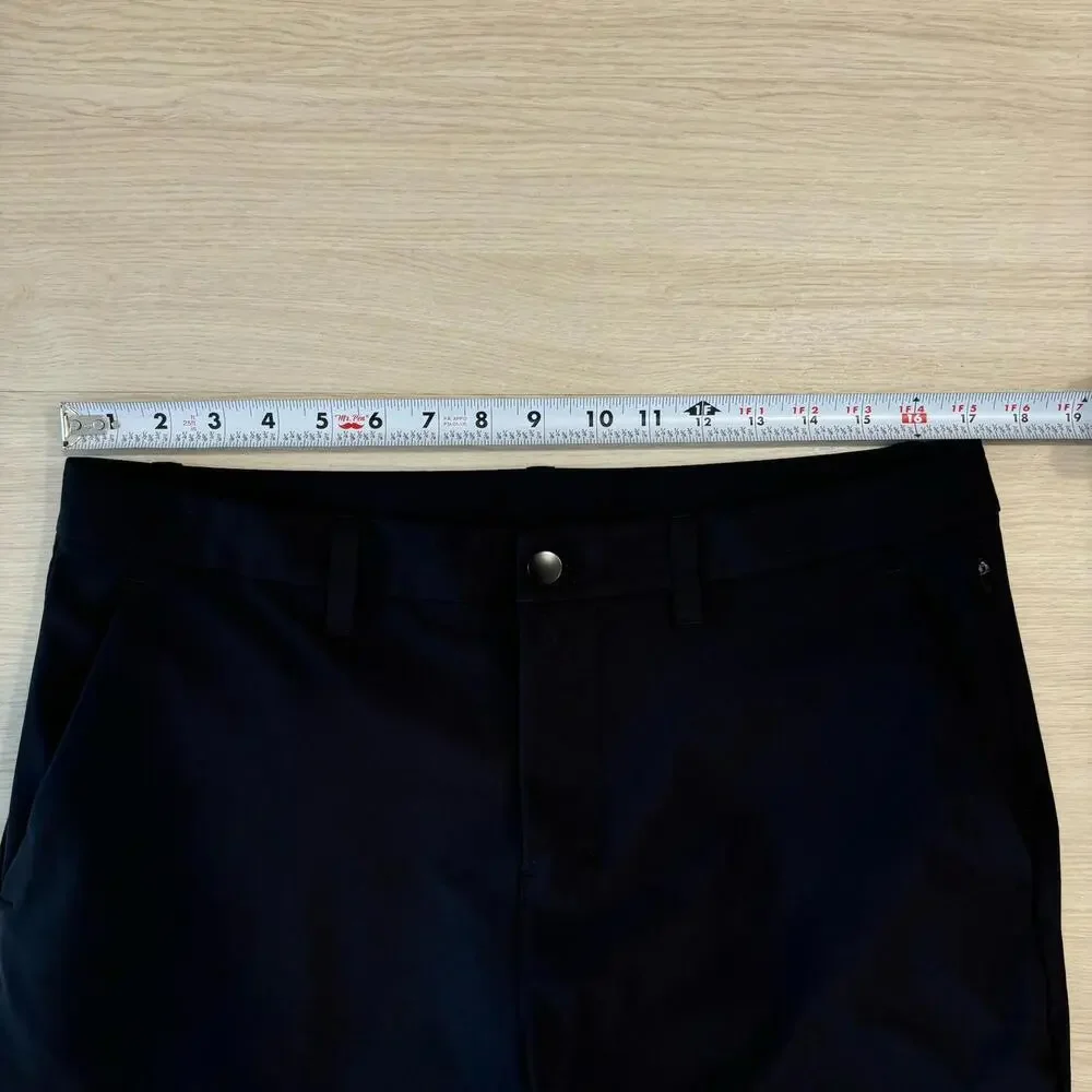 Lululemon Mens ABC Trouser Classic Fit Black Size 33x26 Short Workwear Golf